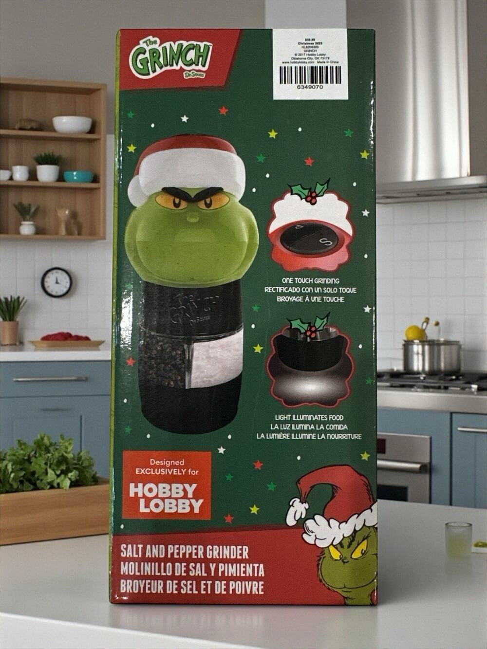 Christmas Grinch Electronic Salt & Pepper Grinder Uncanny Brands Lights Up NEW
